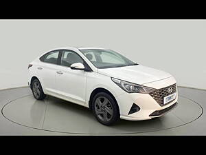 Second Hand Hyundai Verna SX 1.5 VTVT IVT in Pune