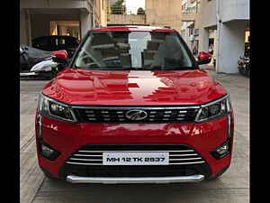 Second Hand महिंद्रा xuv300 w8 1.5 डीज़ल [2020] in पुणे