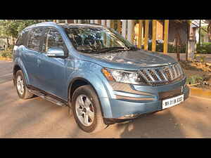 Second Hand महिंद्रा XUV500 w8 in मुंबई