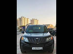 Second Hand Mahindra XUV500 W6 in Rajkot