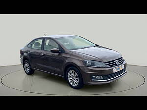 Second Hand Volkswagen Vento Highline Petrol in Pune