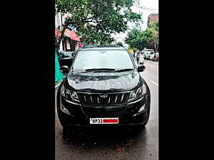 Second Hand महिंद्रा XUV500 w10 1.99 in कानपुर