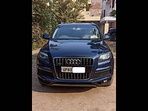 Second Hand Audi Q7 35 TDI Premium + Sunroof in Agra