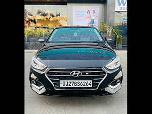 Second Hand Hyundai Verna SX (O) 1.6 CRDi  AT in Rajkot