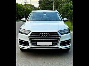 Second Hand ఆడి q7 45 tdi టెక్నాలజీ ప్యాక్ in లుధియానా