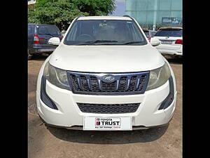 Second Hand Mahindra XUV500 W6 in Aurangabad