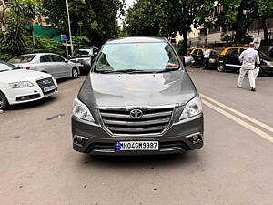 Second Hand Toyota Innova 2.5 VX 7 STR BS-III in Mumbai