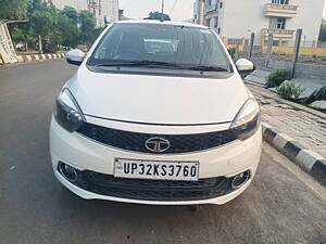 Second Hand Tata Tiago Revotron XZ Plus in Lucknow