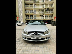 Second Hand Mercedes-Benz C-Class 220 CDI Avantgarde AT in Chandigarh