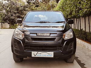 Second Hand Isuzu D-Max V-Cross Hi-Lander [2021] in Hyderabad