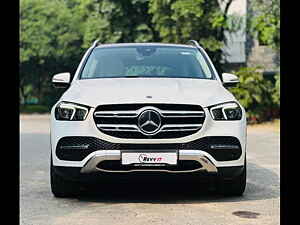 Second Hand मर्सिडीज़ बेंज़ GLE 300d 4मैटिक एलडब्ल्यूबी [2020-2023] in दिल्ली