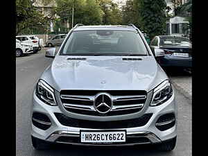 Second Hand मर्सिडीज़ बेंज़ GLE 250  डी in दिल्ली