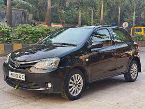 Second Hand Toyota Etios Liva V in Mumbai