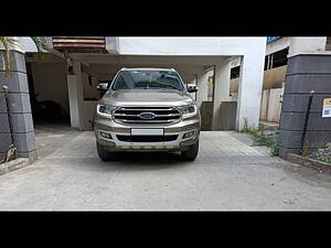 Second Hand Ford Endeavour Titanium Plus 2.0 4x2 AT in Hyderabad