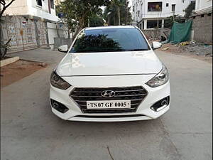 Second Hand Hyundai Verna SX (O) 1.6 CRDi  AT in Hyderabad