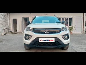 Second Hand Tata Nexon XM in Dehradun