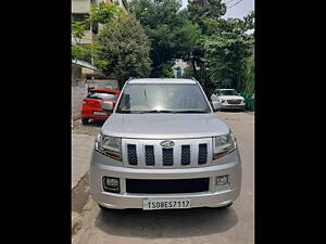 Second Hand Mahindra TUV300 T8 in Hyderabad