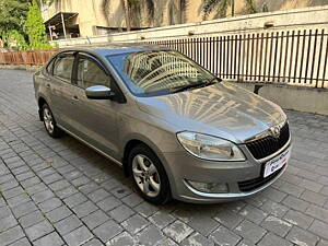 Second Hand Skoda Rapid Ambition 1.6 MPI AT Plus in Thane