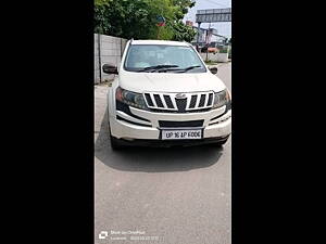 Second Hand Mahindra XUV500 W8 [2015-2017] in Lucknow