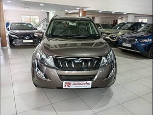 Second Hand Mahindra XUV500 W10 AT in Bangalore