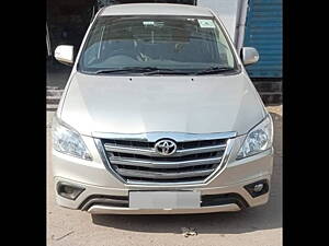Second Hand Toyota Innova 2.5 VX BS IV 7 STR in Delhi