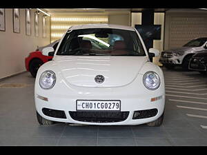 Second Hand Volkswagen Beetle 2.0 AT in Delhi