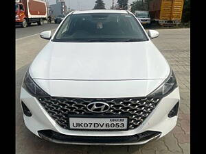 Second Hand Hyundai Verna SX 1.5 CRDi AT in Dehradun