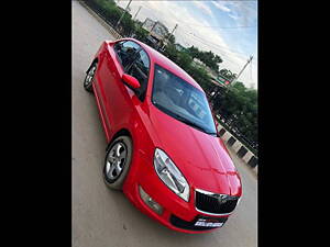 Second Hand Skoda Rapid Elegance 1.6 TDI CR MT in Kishangarh