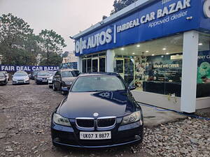Second Hand BMW 3-Series 320i Sedan in Dehradun