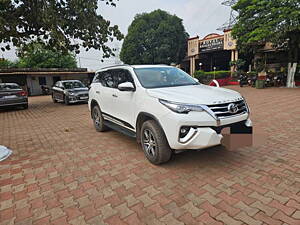 Second Hand Toyota Fortuner 2.8 4x2 AT [2016-2020] in Raipur