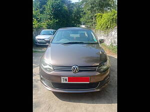 Second Hand Volkswagen Vento Highline Diesel AT in Chennai