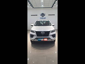 Second Hand Toyota Fortuner 4X4 AT 2.8 Diesel in Kolhapur