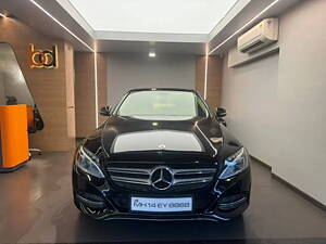 Second Hand Mercedes-Benz C-Class C 200 Avantgarde in Mumbai