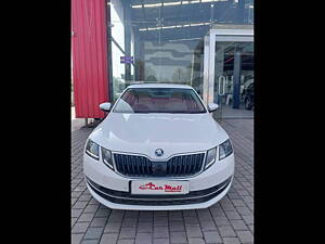 Second Hand Skoda Octavia 1.8 TSI Style Plus AT [2017] in Nashik