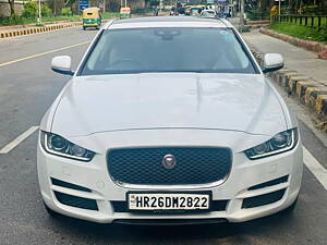 Second Hand Jaguar XE Prestige Diesel in Delhi