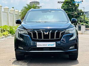 Second Hand Mahindra XUV700 AX 7 Petrol AT 7 STR [2021] in Kochi