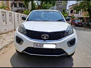 Second Hand Tata Nexon XM in Ahmedabad