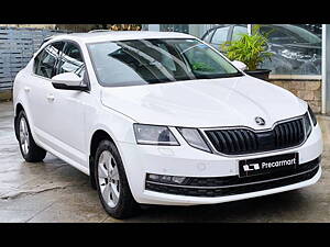 Second Hand Skoda Octavia 1.4 TSI Style in Mysore