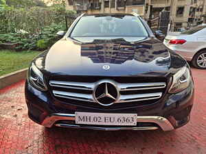 Second Hand मर्सिडीज़ बेंज़ GLC 300 प्रोग्रेसिव in मुंबई