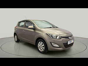 Second Hand हुंडई i20 एस्टा 1.4 crdi in कोची