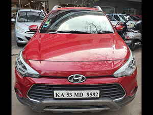 Second Hand हुंडई i20 एक्टिव 1.2 sx in बैंगलोर