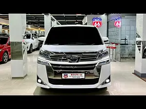 Second Hand Toyota Vellfire Hybrid in Theni