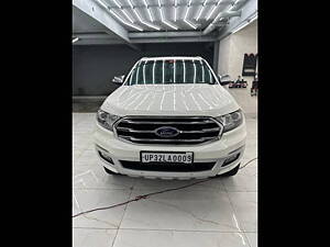 Second Hand Ford Endeavour Titanium 2.2 4x2 AT in Lucknow