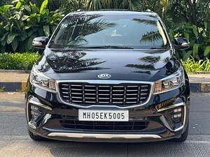 Second Hand Kia Carnival Limousine Plus 7 STR in Mumbai