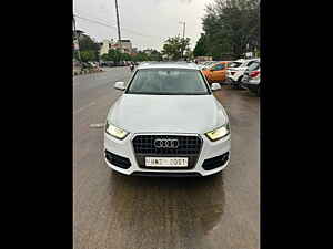 Second Hand ऑडी q3 2.0 tdi बेस ग्रेड in जयपुर