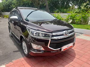 Second Hand Toyota Innova Crysta 2.4 VX 8 STR [2016-2020] in Bangalore