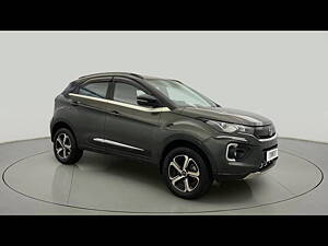 Second Hand Tata Nexon XZA Plus (O) in Noida