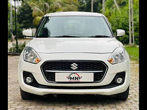 Second Hand Maruti Suzuki Swift VXi AMT [2021-2023] in Ahmedabad