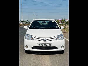 Second Hand Toyota Etios Liva GD SP* in Surat