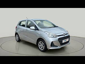 Second Hand Hyundai Grand i10 Magna 1.2 Kappa VTVT in Lucknow